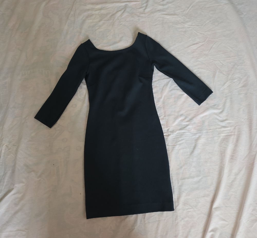 Babaton dark green Long-Sleeve Boatneck Sheath Dress